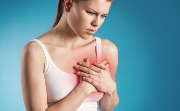 A feeling of aching pain in the region of the heart is one of the signs of thoracic osteochondrosis