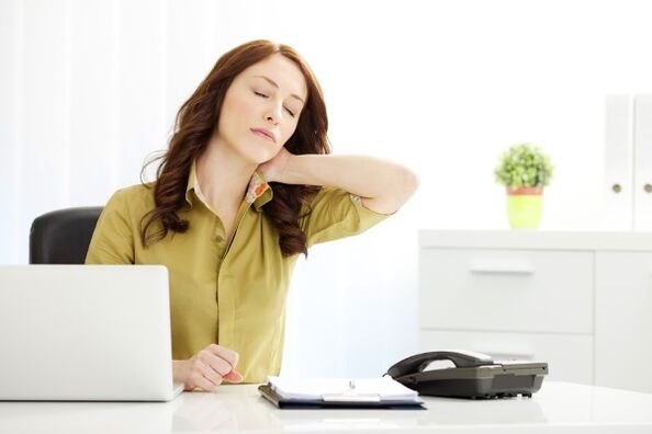 Sedentary activity causes the appearance of cervical and then thoracic osteochondrosis