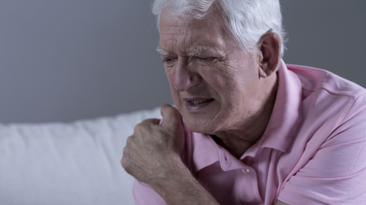 pain in the shoulder joint due to arthrosis